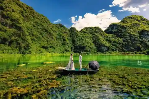 From Hanoi: Ninh Binh Hoa Lu or Bai Dinh, Trang An, Mua Cave