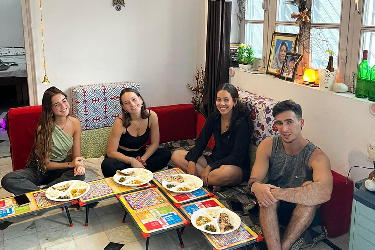 Mumbai: Hands-On Indian Cooking & Masala Chai Experience