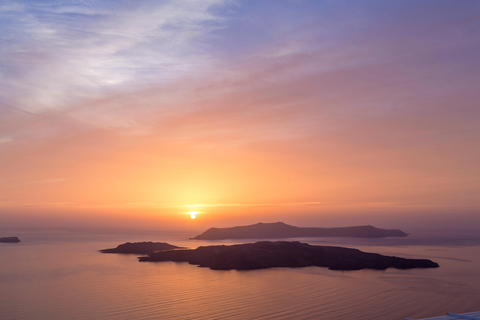 Santorini-Island tour Oia, Pyrgos & Imerovigli 3 hour Santorini Private Custom Tour (Cruise & Hotel Guests)