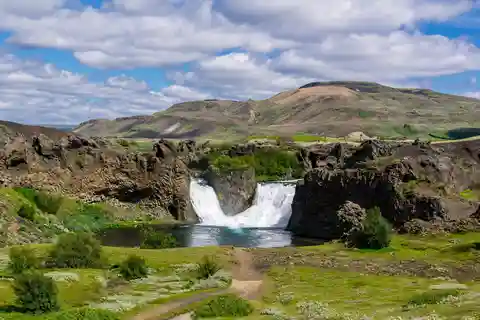 Reykjavik: Tour privato di una giornata dedicata a Game of Thrones in jeep di lusso