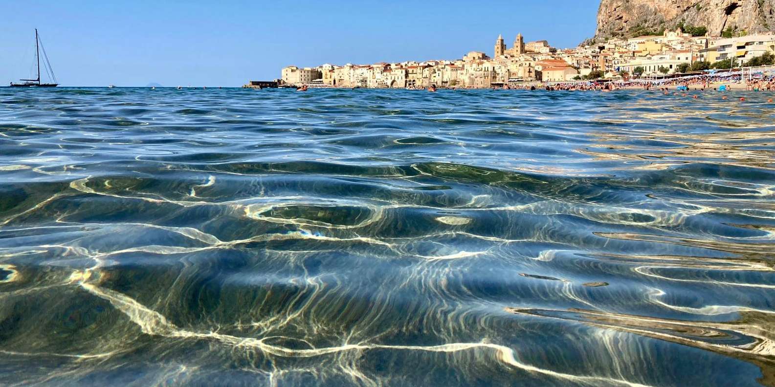 From Palermo: Visit Cefalù UNESCO Site