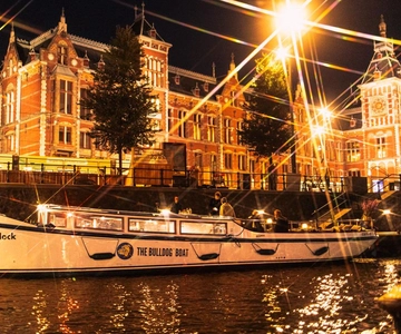 Amsterdam: The Bulldog Boat Smoke and Booze Cruise