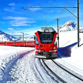 Von Mailand aus: Bernina Express und St. Moritz Tagestour