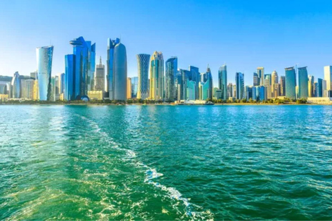 Doha: Private City Highlights Tour mit Dhow Boat Cruise