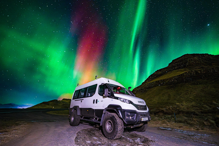 Northern Lights Jeep Tour - Icelandic Guide | Photos | Cocoa Private Superjeep Tour