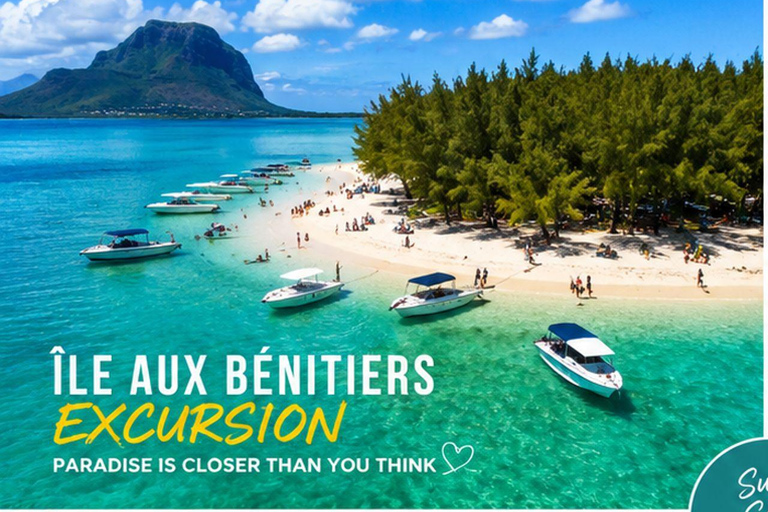 Mauritius: Île aux Bénitiers Dolphin watching All Inclusive Île aux Bénitiers - All Inclusive – Shared Navette Transfer