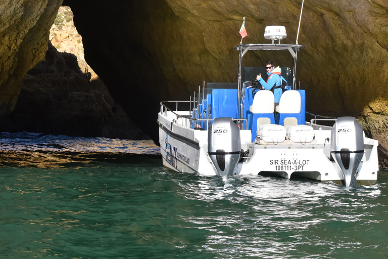 Ab Lagos: Benagil-Höhle und Küstenrundfahrt mit dem Katamaran