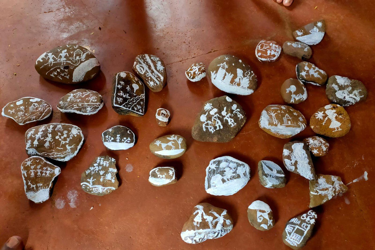 Mumbai: Warli Workshop in Sanjay Gandhi National Park
