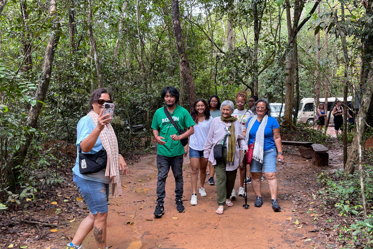 Montanha Kulen e excursão a pé