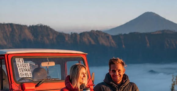 Mount Batur: Private Sunrise Jeep Tour Designed for Couples