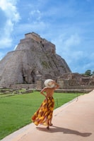 地元の旅行者と一緒にUxmalとCenotesを探索してください - Housity