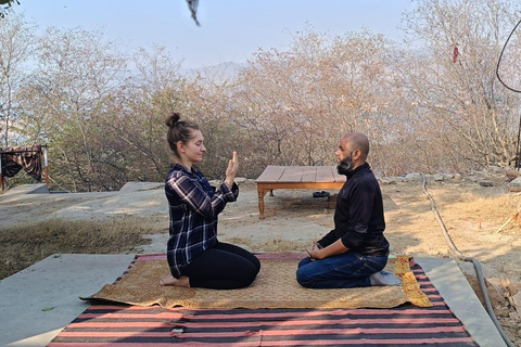 Jaipur: Yoga e Meditação com uma Caminhada Sagrada