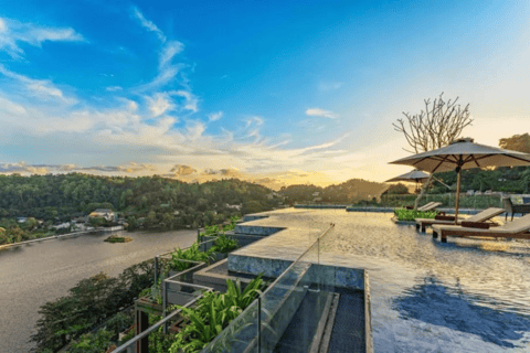 Kandy: All-Inclusive One Night Stay & Train Ride to Ella