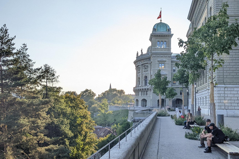 Bern: Hoogtepunten en oude binnenstad zelf wandeling met gids