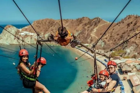 SANTA MARTA: PASSEIO PELA PRAIA BRANCA + ALMOÇO + CANOPY (2 PERNAS)