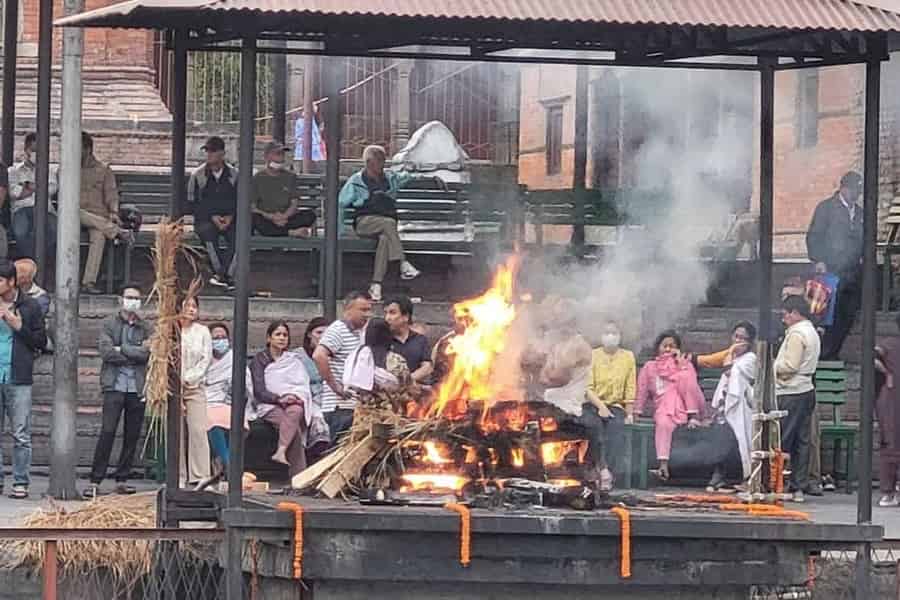 Von Kathmandu aus: Pashupatinath, Boudhanath und Bhaktapur Tour. Foto: GetYourGuide