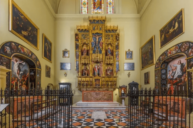 Malaga Cathedral: Self-guided tour created by an Official Guide Cathedral Ticket + Self-Guided Tour