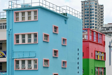 Hong Kong: In-depth Urban Exploration with Selected Lunch