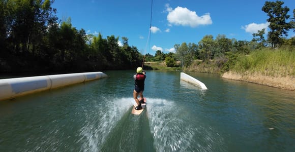 Chiang Mai: Pha Chor Canyon & Lakehouse Day Trip