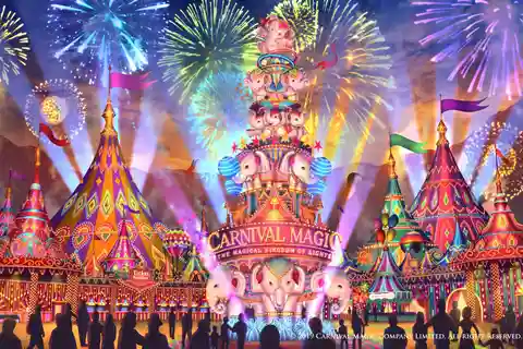Phuket: Magisk karnevalsshow + buffetmiddag