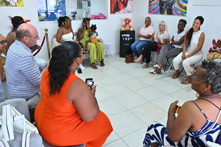 Guadeloupe: Guided Tour of 3 Art Venues, Bistro Lunch, by Bus Guadeloupe: Guided Tour of 3 Art Venues and Bistro Lunch by Bus