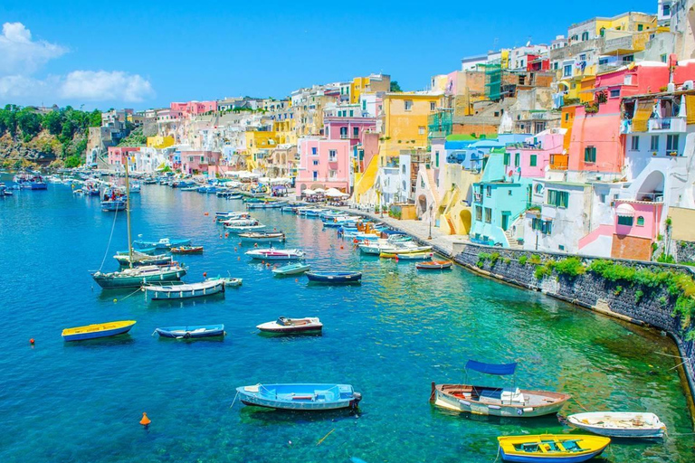 Ischia: Boat Ride around Procida with Time on the Island Procida: Boat Tour