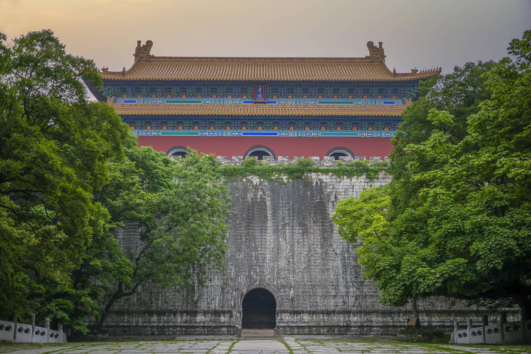 Nanjing: Private Customized City Highlights Tour with Lunch Package tour including entrance fee and lunch