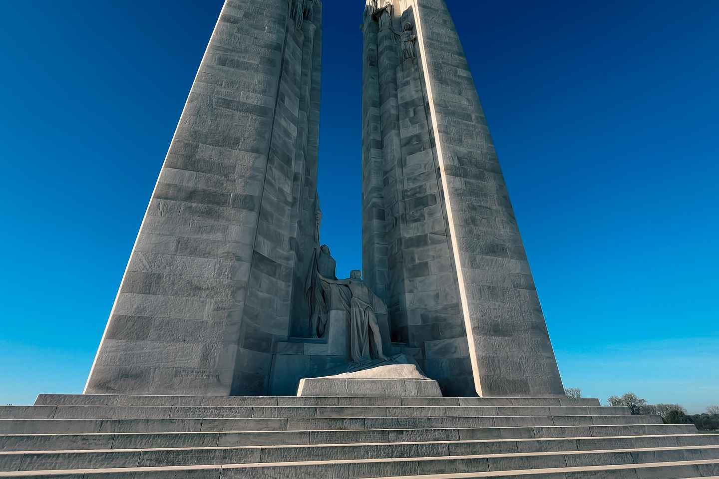 巴黎出发：一战维米战场私人深度游