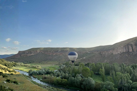 Cappadocia: Ihlara Canyon Sunrise Hot Air Balloon Flight