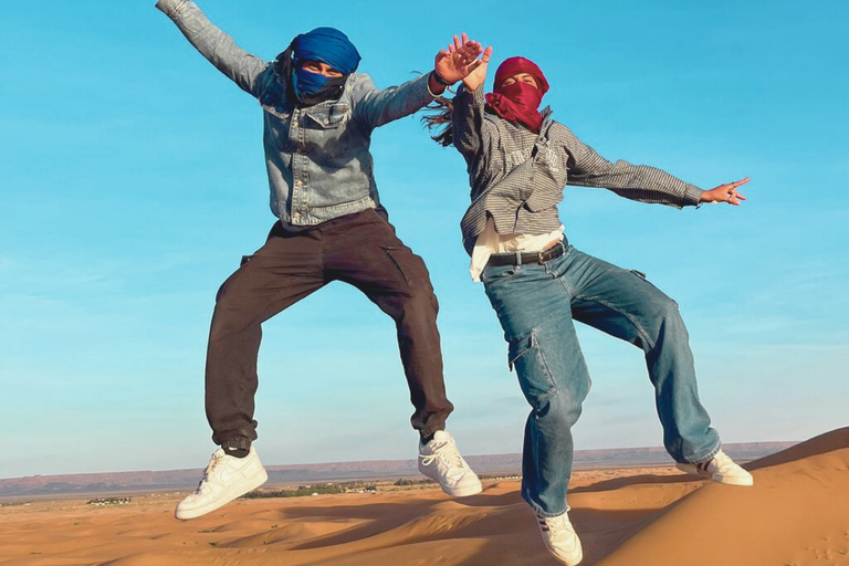 Marrakech or Fes: 4-Day Desert Tour to Erg Chebbi Dunes 4D3N Desert Tour Fez to Marrakech (Luxury Accommodations)