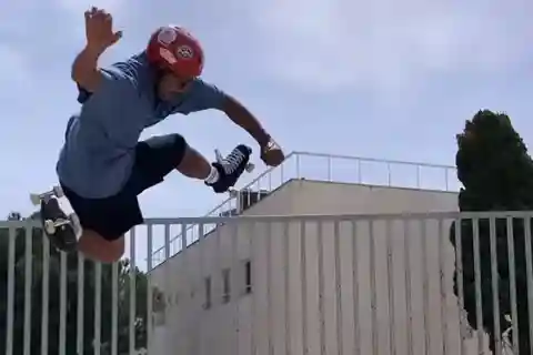 Málaga: clase privada de patinaje o tour de la ciudad en patines