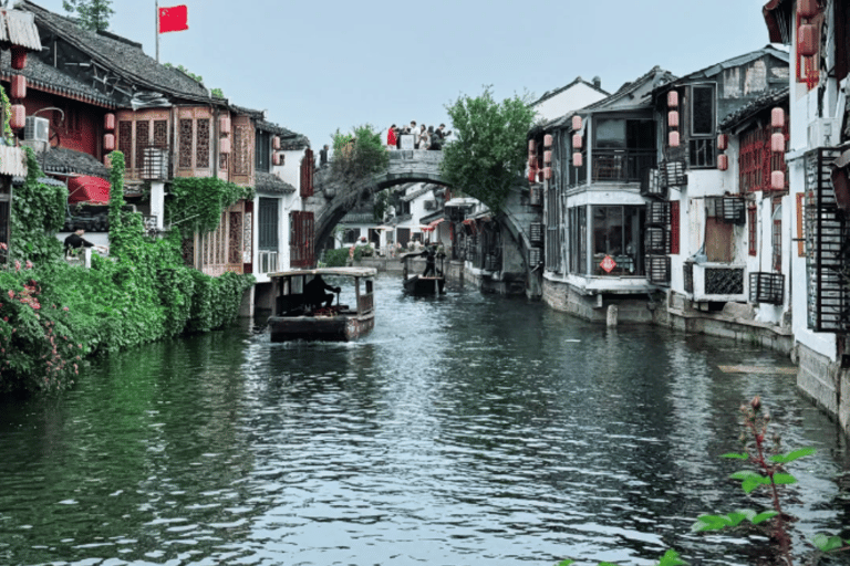 Shanghai: Zhujiajiao Private Tour+Yu Garden/Film Park