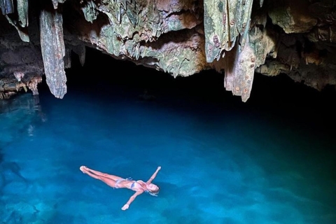 Labuan Bajo: Verken Slyvia Hils & zwem in Rangko CaveVerken Slyvia Hils & Zwem in Rangko (Groep van 2-4 Toeristen)
