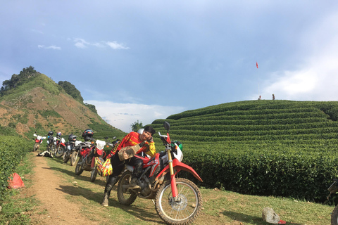 Excursão de motocicleta de 10 dias pela trilha de Ho Chi Minh saindo de Hanói