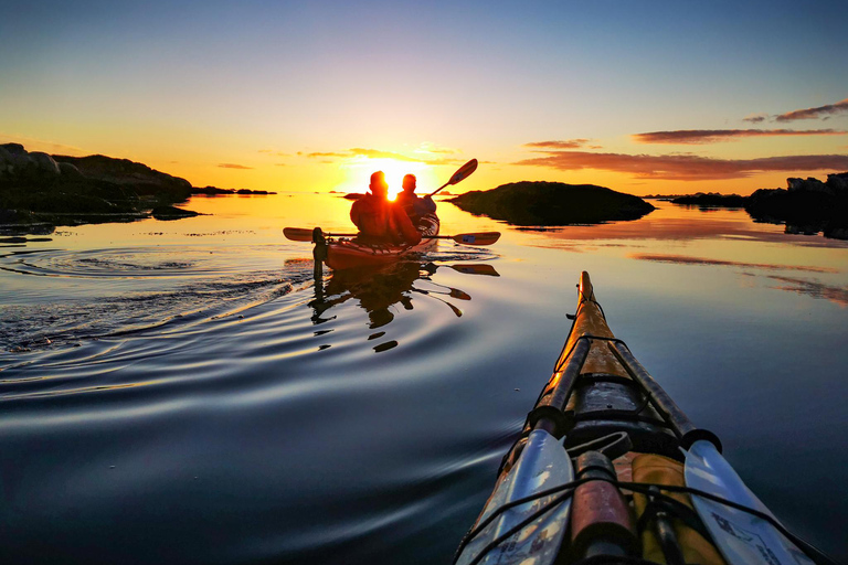 إيجوم: جولة جزر لوفوتن منتصف الليل صن كاياك