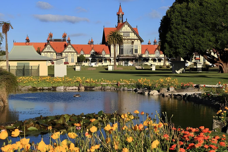 Prywatna jednodniowa wycieczka Hobbiton &amp; Rotorua &amp; Redwood forest