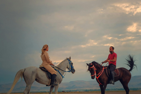 Ronda: Sunset Horseback Ride with Tapas and Wine