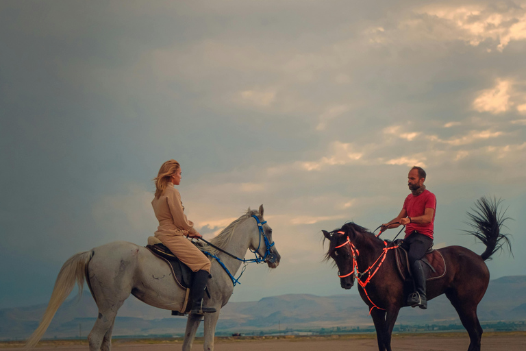Ronda: Sunset Horseback Ride with Tapas and Wine