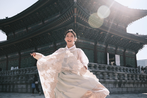 Seoul: Cinematic Hanbok Experience with Photos Cinematic Hanbok Experience - 30mins