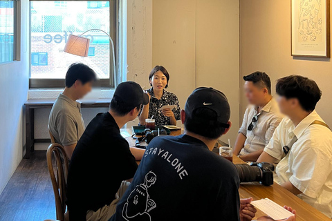 Seoul: Hanok Village Photo Walk (One Price for Two)