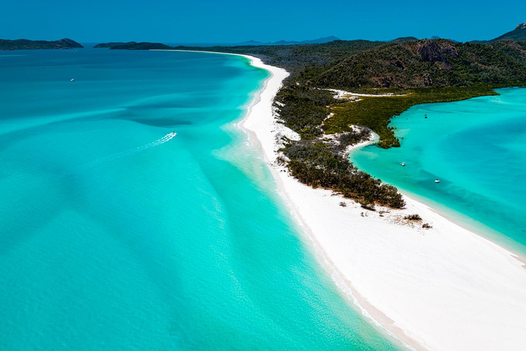 From Daydream: Whitsundays and Whitehaven Half-Day Cruise Afternoon Cruise