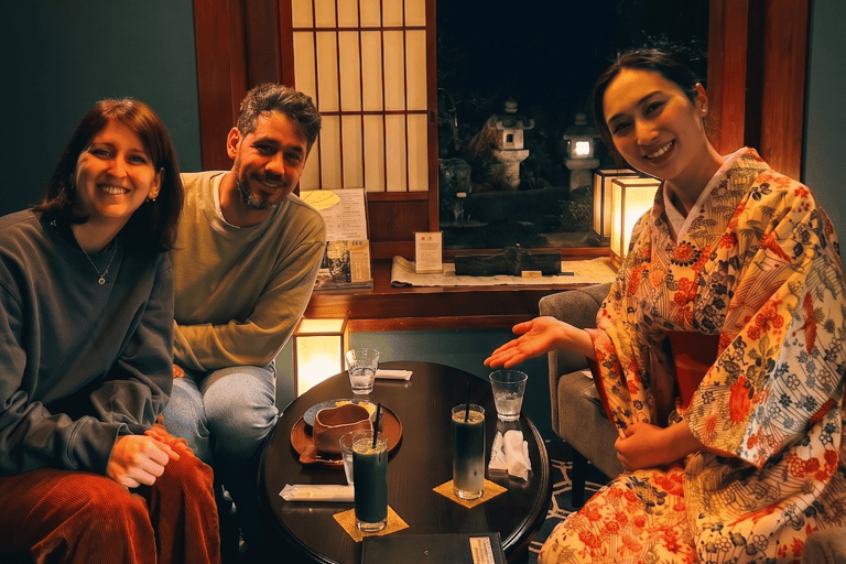 Kanazawa: Private night Tour with Geisha Districts