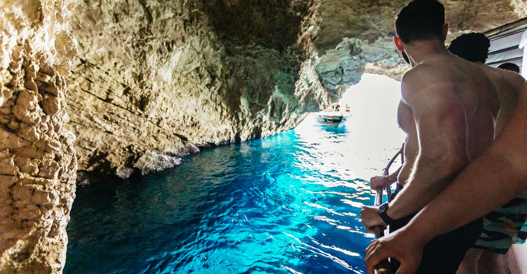 Zakynthos, Navagio Shipwreck Beach Caves Blue VIP Tour - Housity