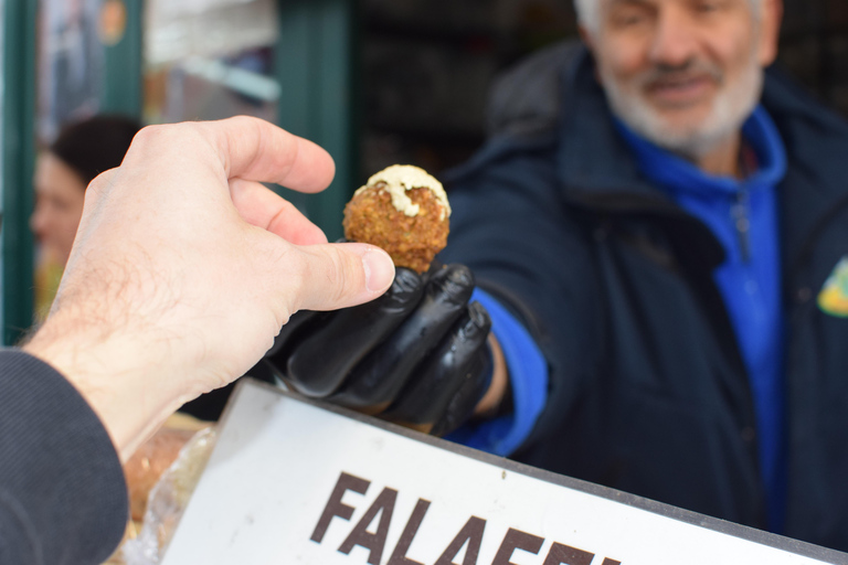 Vienna: Viennese Markets Tour with Tastings Naschmarkt Guided Food Tour