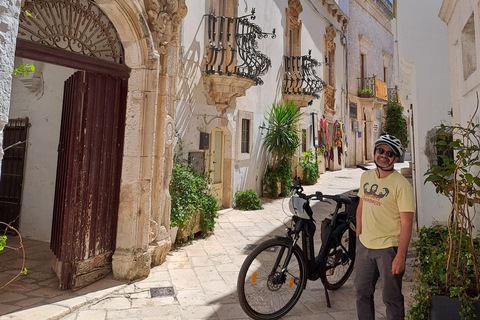 e-bike ring tour between Locorotondo and Martina Franca e-bike tour Locorotondo, Martina Franca and visit to a dairy