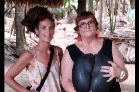 Praslin: Entdecke die Insel mit einem lokalen Guideprivate Tour durch Praslin auf Englisch
