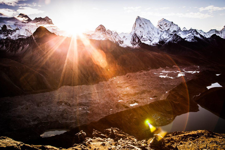 14-Day Gokyo Lakes Trek with Guide
