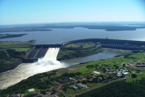 PRIVATE-Panoramabesök till vattenkraftverket Itaipu.