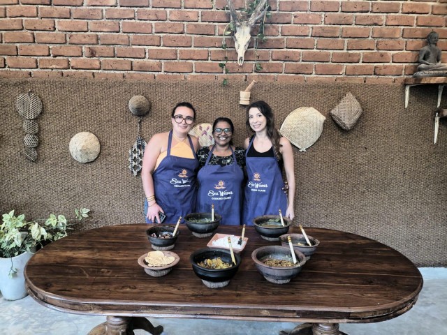 Visit Sea waves cooking class with market visit in Weligama