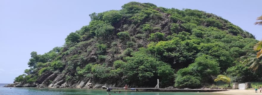 Les Saintes : excursion en bateau dans l'une des plus belles baies du monde